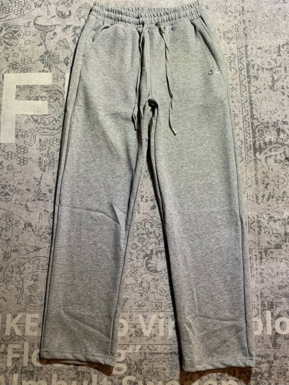 Alo Yoga Accolade Quarter Zip & Open Leg Sweatpants S… - Gem